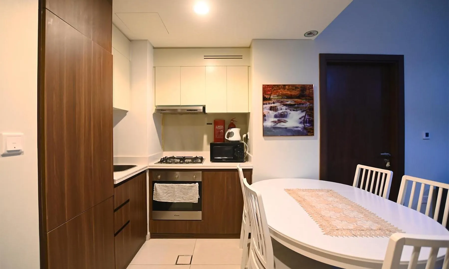 Brown Stone - Canal View Reva Dubai